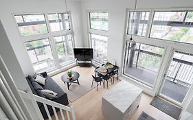 New 3Br Penthouse Loft - Balcony & Sauna